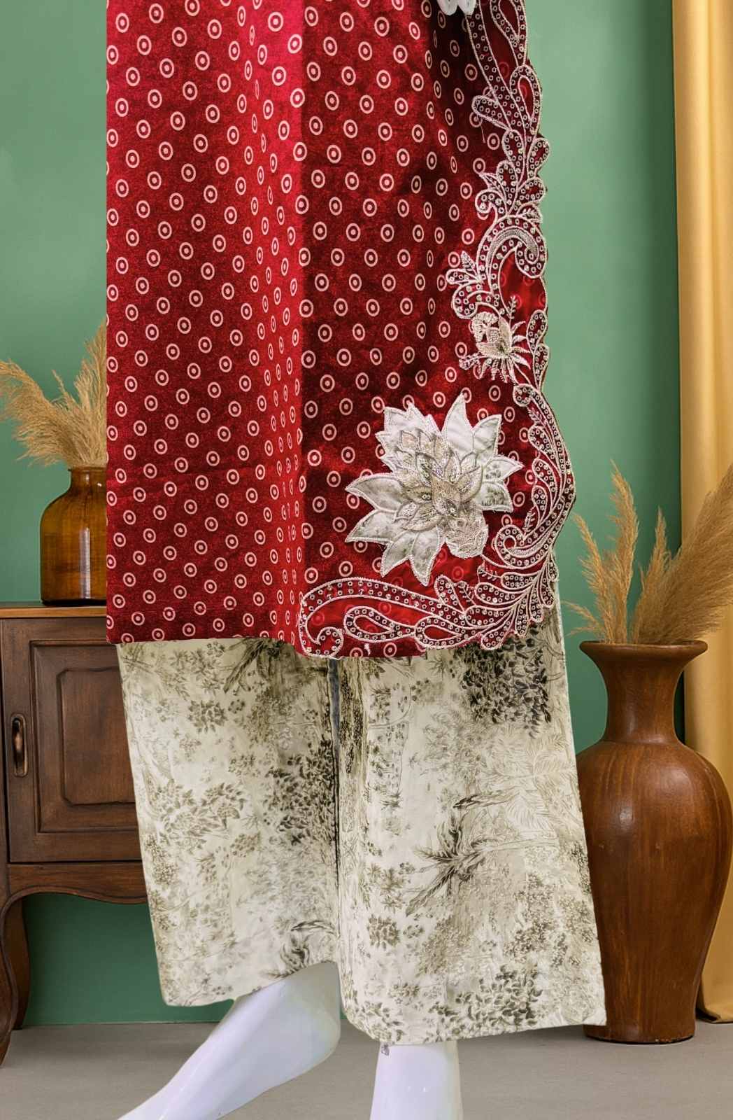 Breezy Elegance: Summer Luxe Ladies Suit